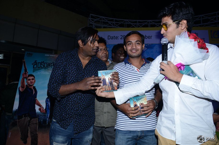 Shankarabharanam-Movie-Flash-Mob-at-Inorbit-Mall